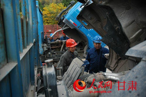 深秋送健康，體檢進(jìn)一線——?jiǎng)㈦姀S開(kāi)展生產(chǎn)用車(chē)駕駛員專(zhuān)項(xiàng)健康體檢活動(dòng)